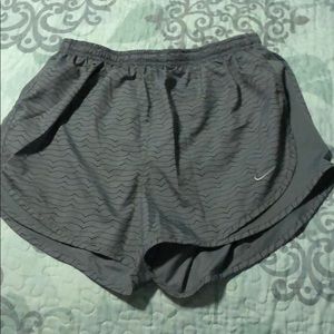 Tempo shorts size M